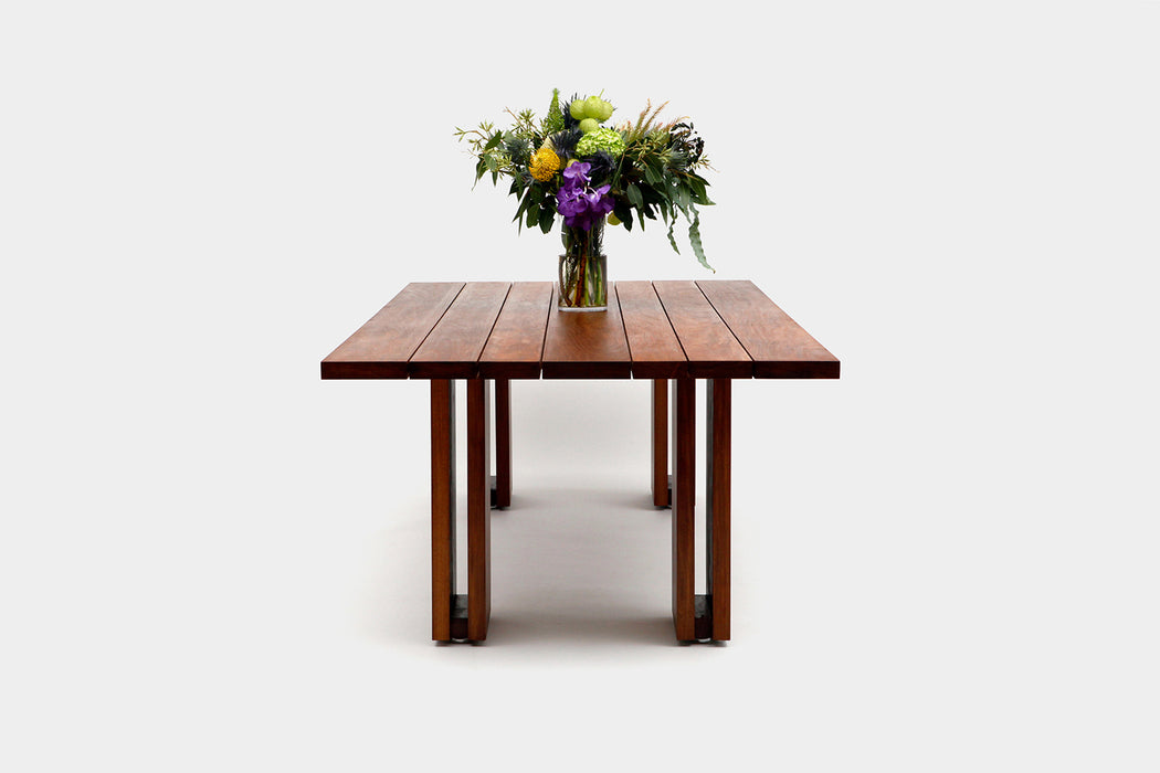 Occidental Table