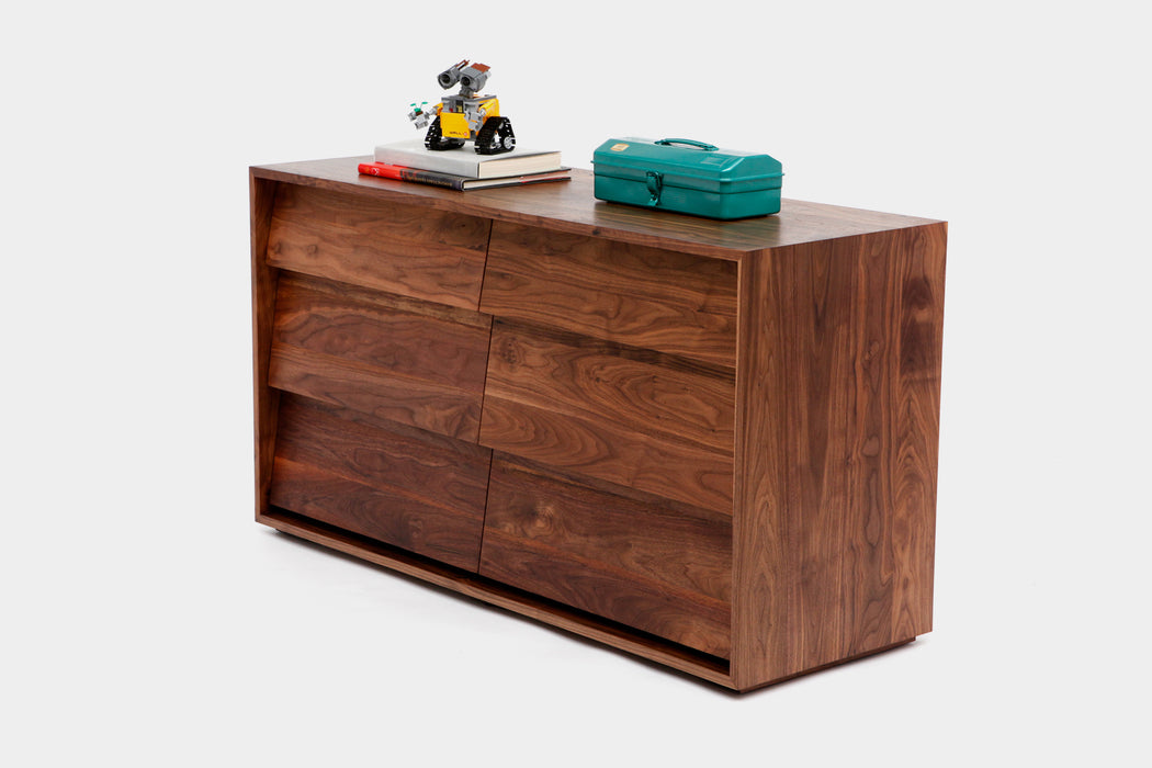 Oliver Small Dresser