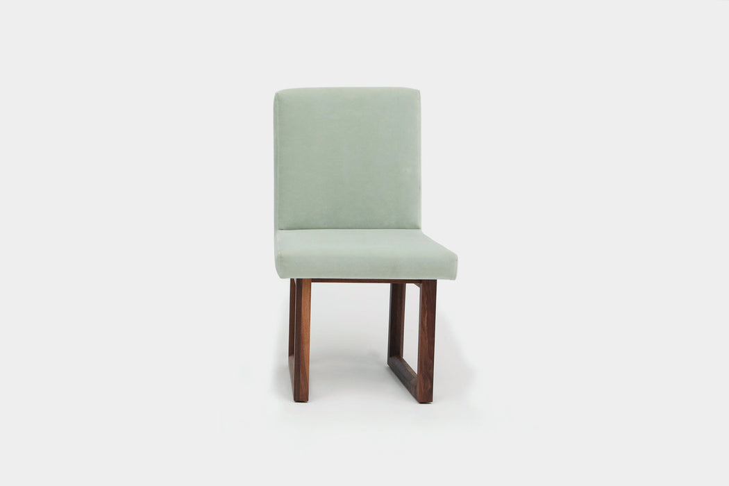 Velvet C2 W Chair