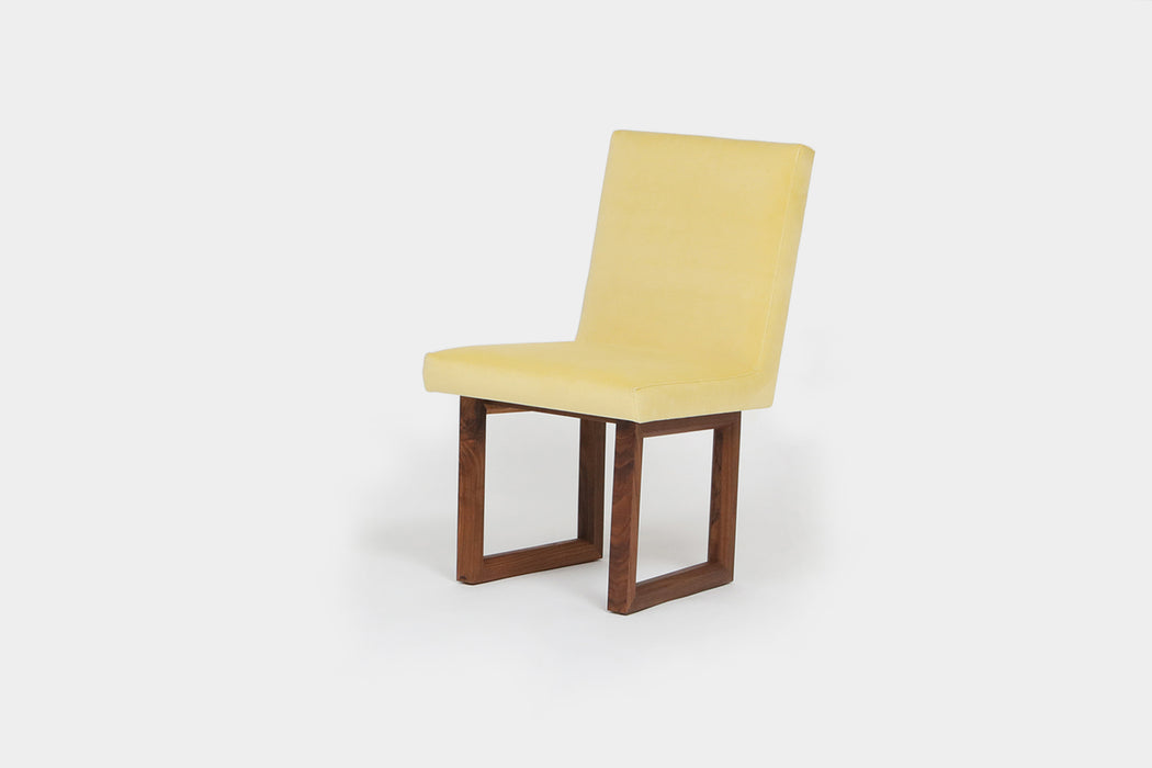 C2 W Chair