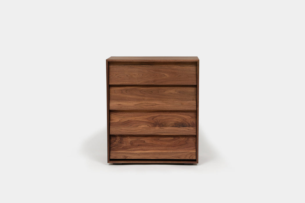 Oliver Medium Dresser