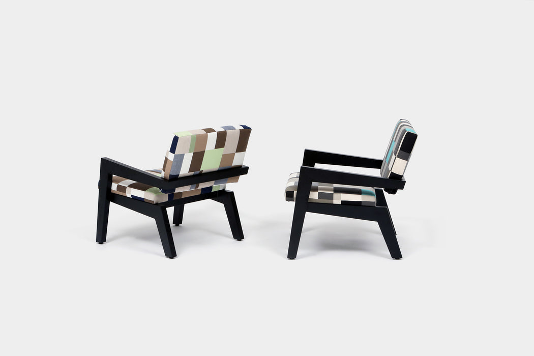 Seneca Outdoors Lounge Chair