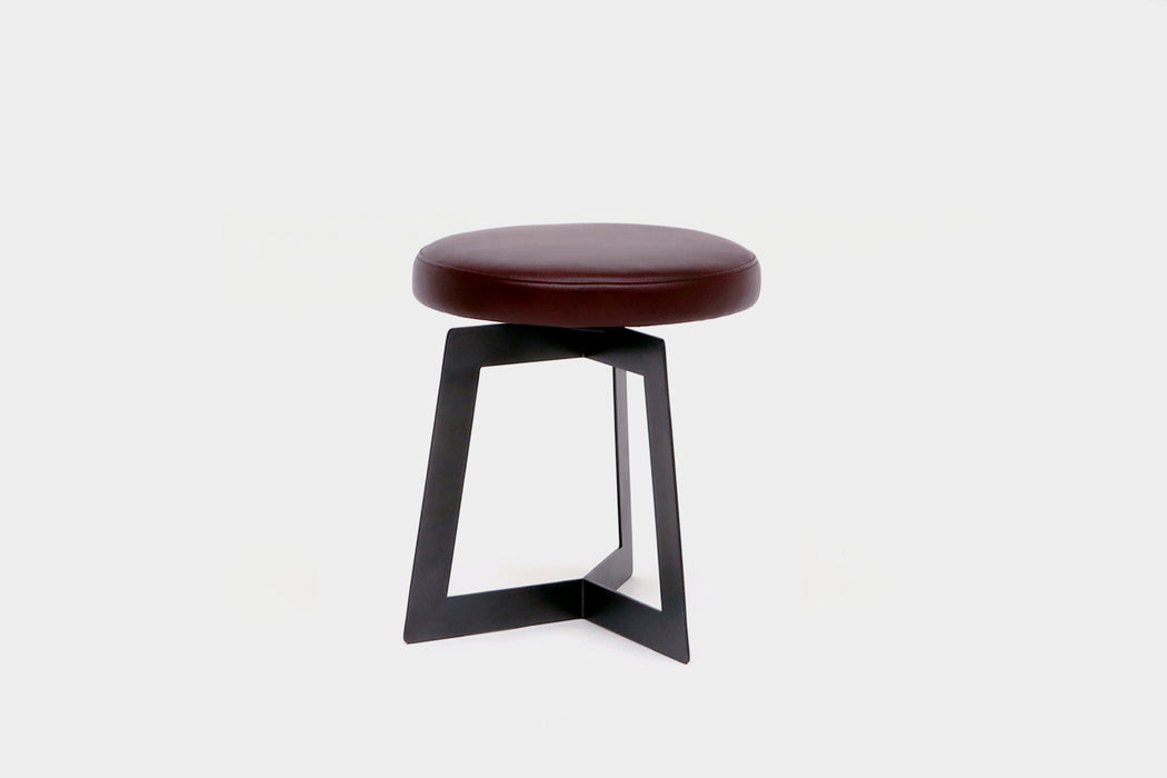 Y1 Stool