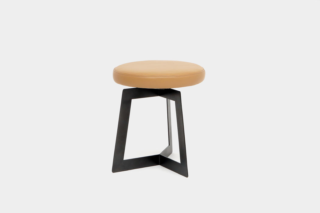 Y1 Stool