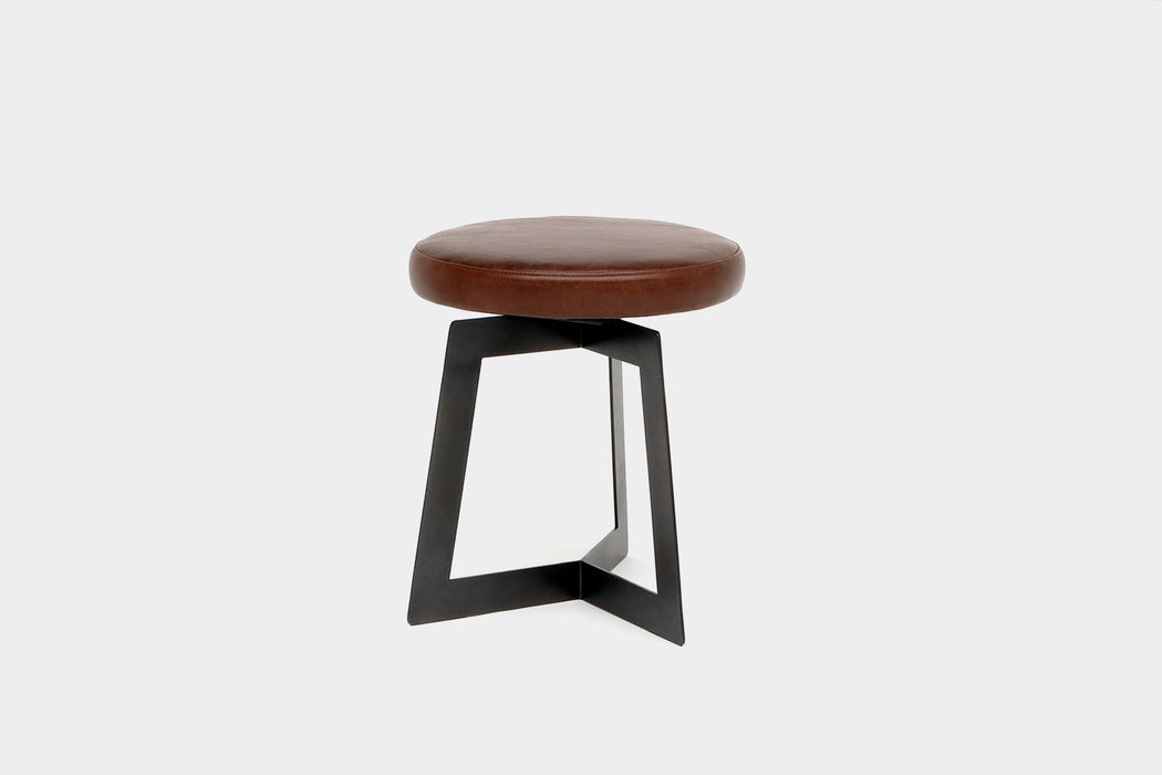 Y1 Stool