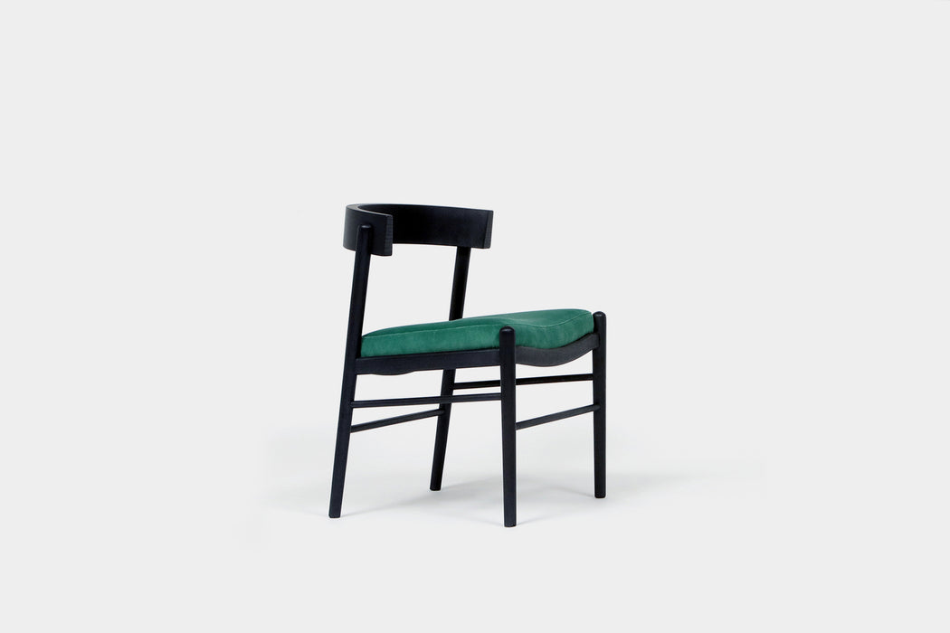 Minoru Chair