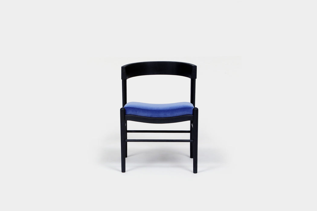Minoru Chair