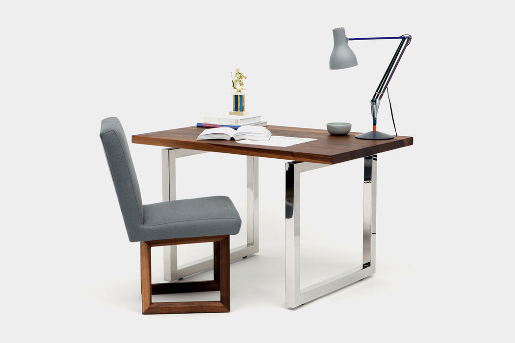 GAX 30 Writing Table