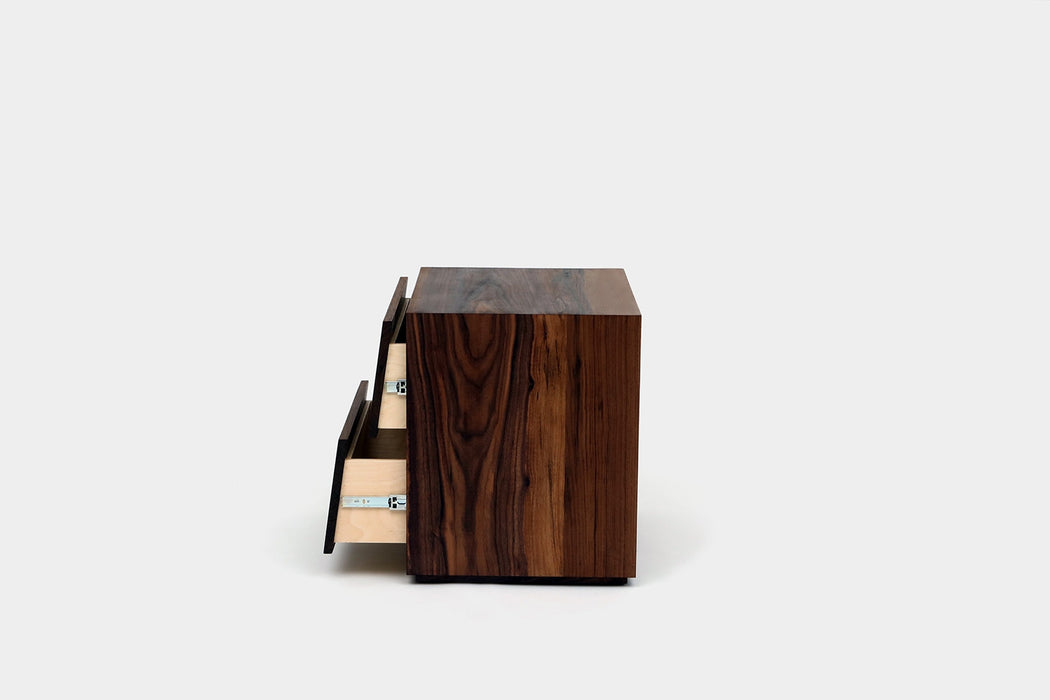 Oliver Nightstand